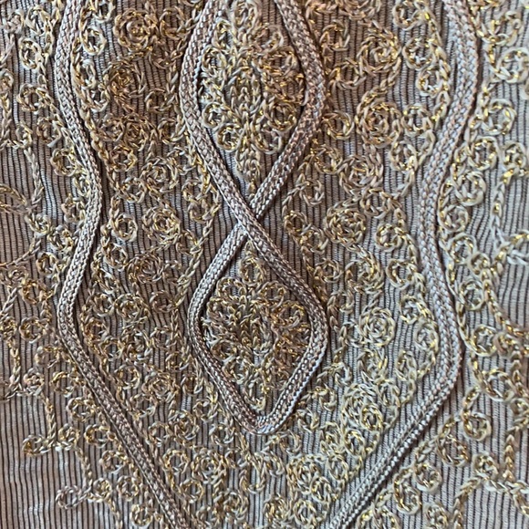 New York & Company Sheer Embroidered Tunic Top XS - Picture 7 of 9